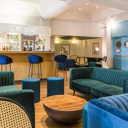 Hotel Sowell Le