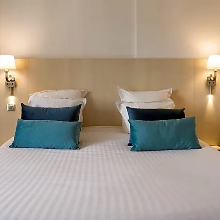 Hotel Sowell Le