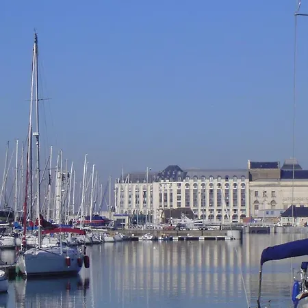 Sowell Le Szálloda 4*