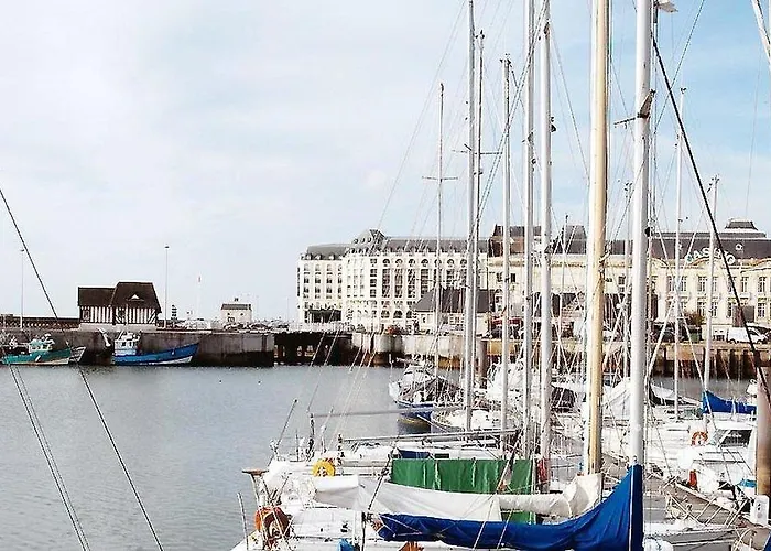 ホテル Sowell Le 4*