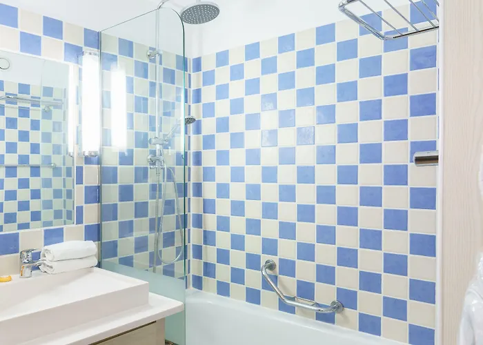 Sowell Le מלון 4*